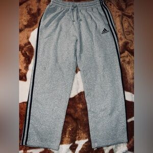 Men Adidas sweatpants (Grey with black stripes)